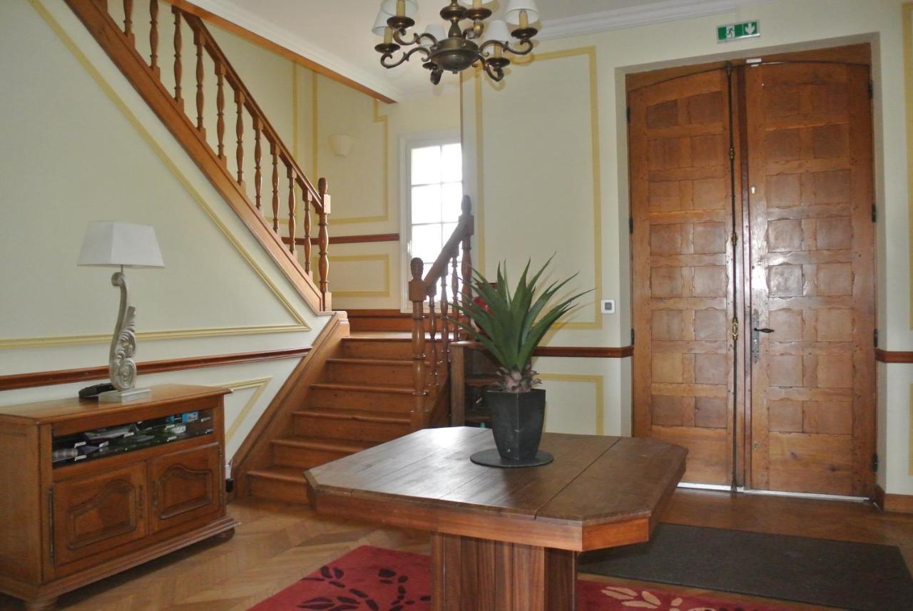 Domaine De Bellevue Bed & Breakfast Beaupuy  Exterior photo