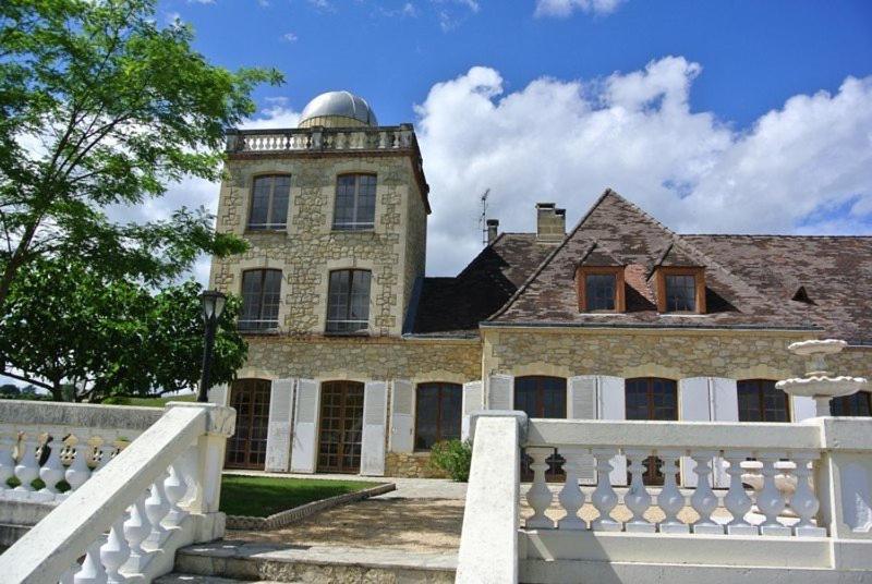Domaine De Bellevue Bed & Breakfast Beaupuy  Exterior photo